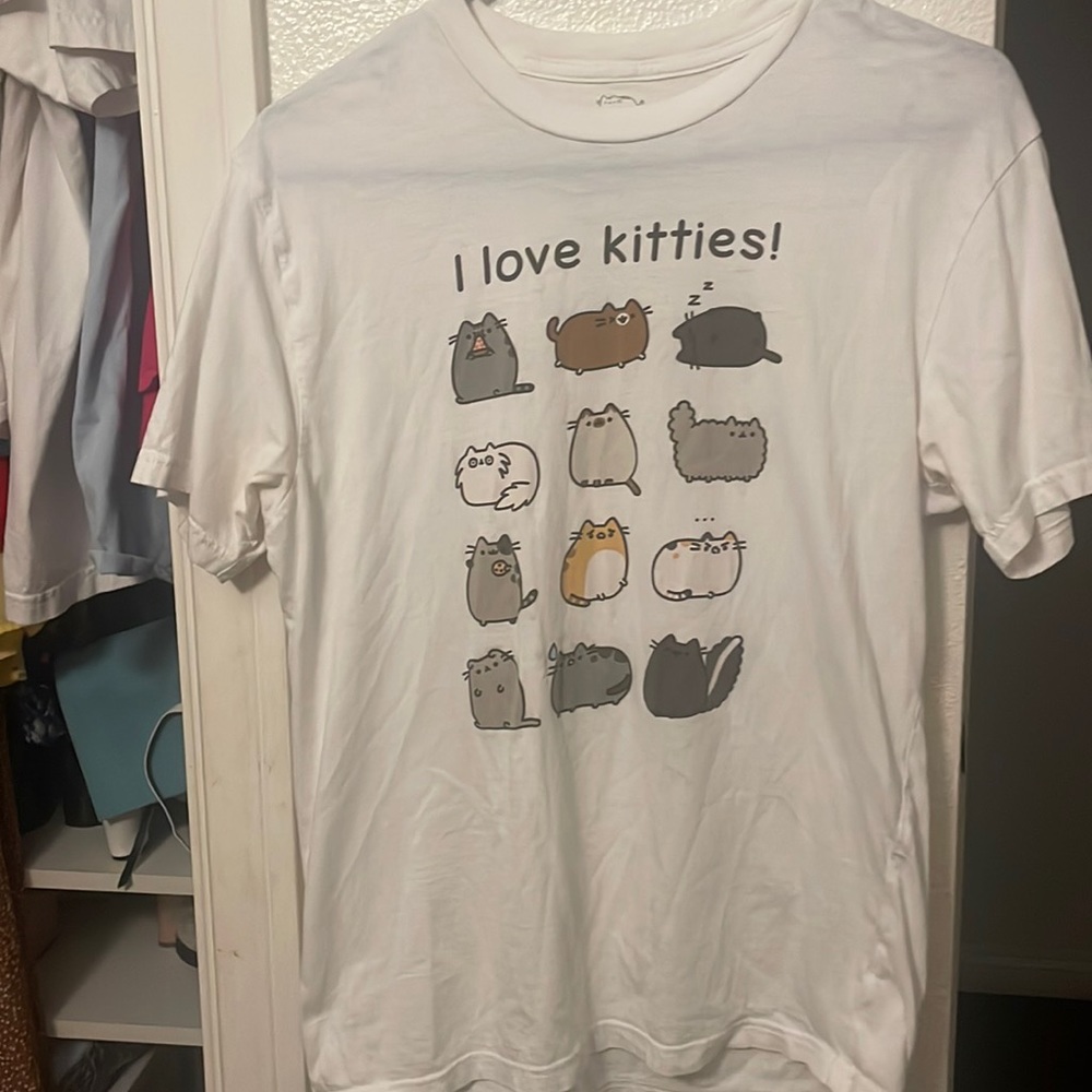 pusheen t shirt